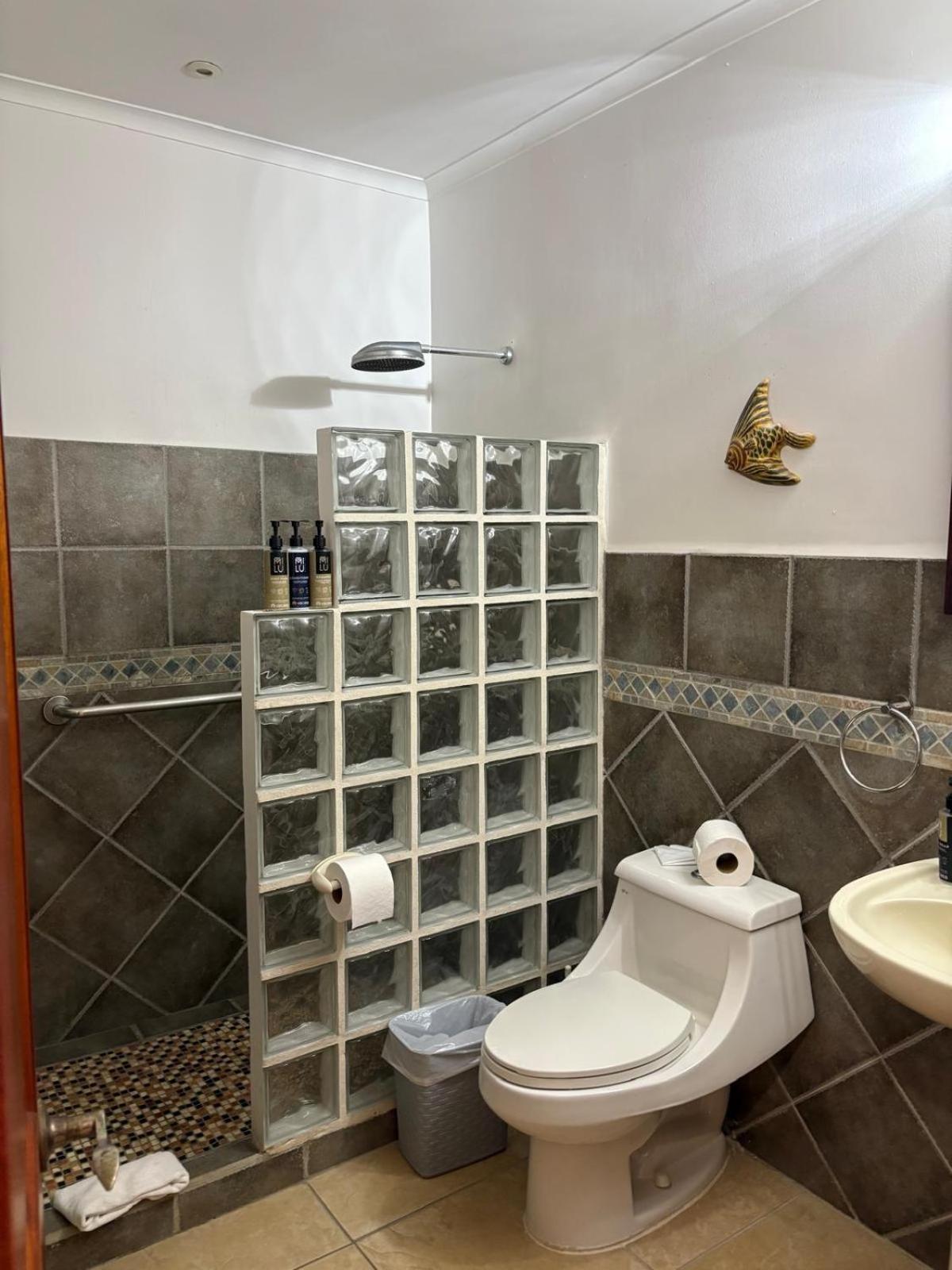 La Paloma Blanca B3 Apartment Jaco Bagian luar foto