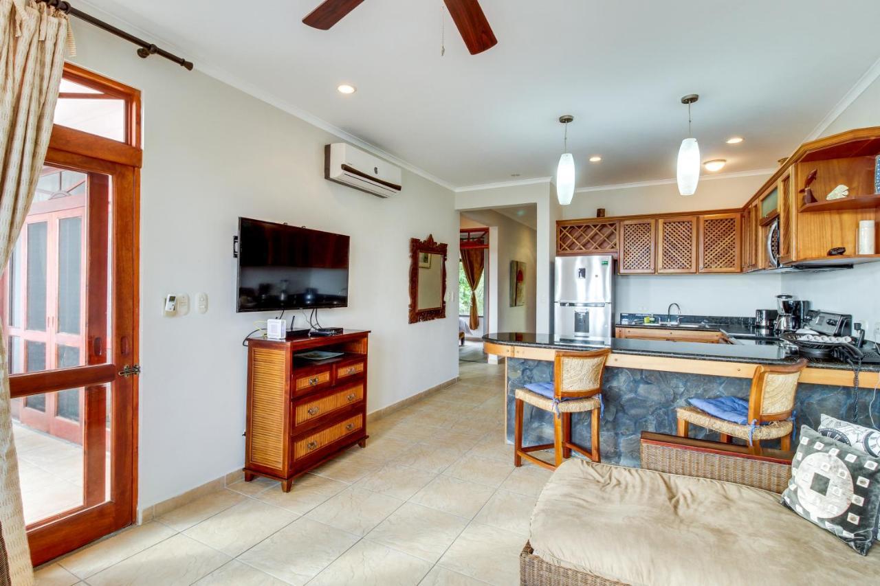 La Paloma Blanca B3 Apartment Jaco Bagian luar foto
